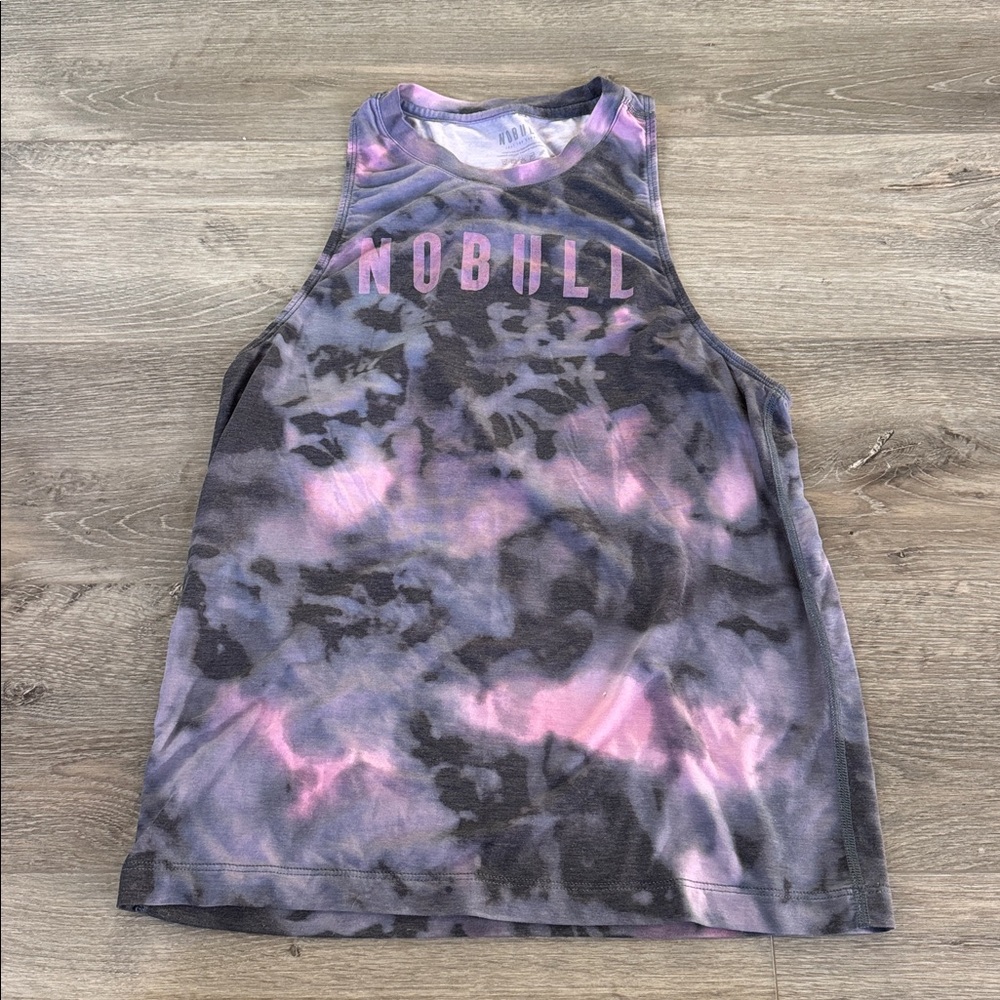 Nobull tank